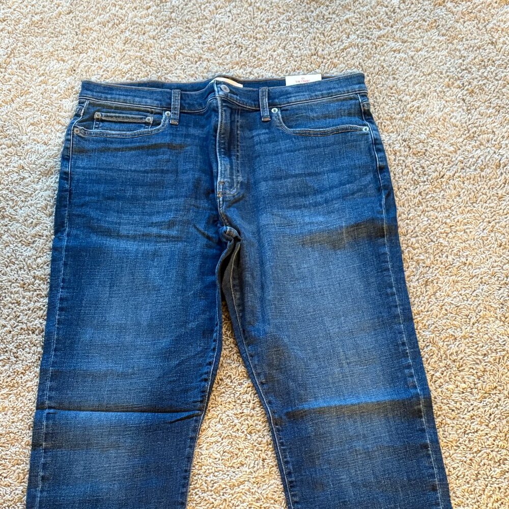 BRAND NEW: Men's LUCKY brand Jeans
